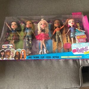 Bratz doll set rare discontinued